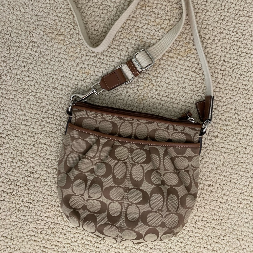 Coach crossbody purse